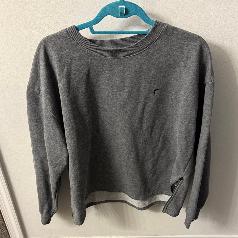 ZYIA Heather Gray Crew Neck Sweater